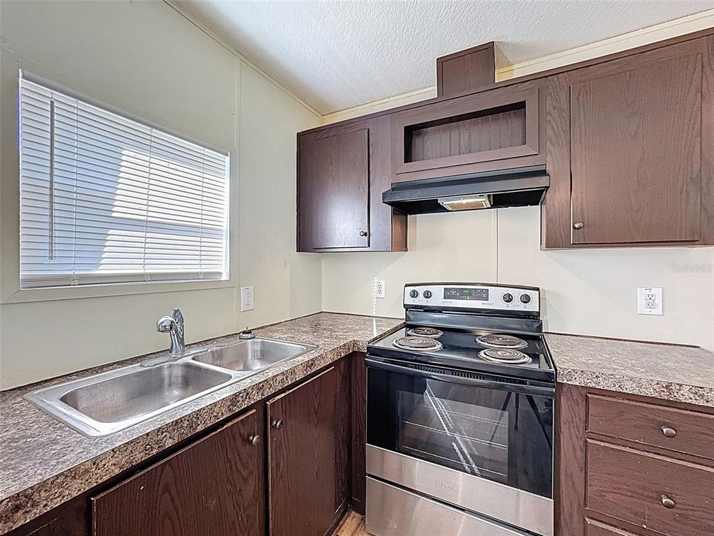 13305 Miami Street Hudson, FL 34667 - Photo 15 of 50