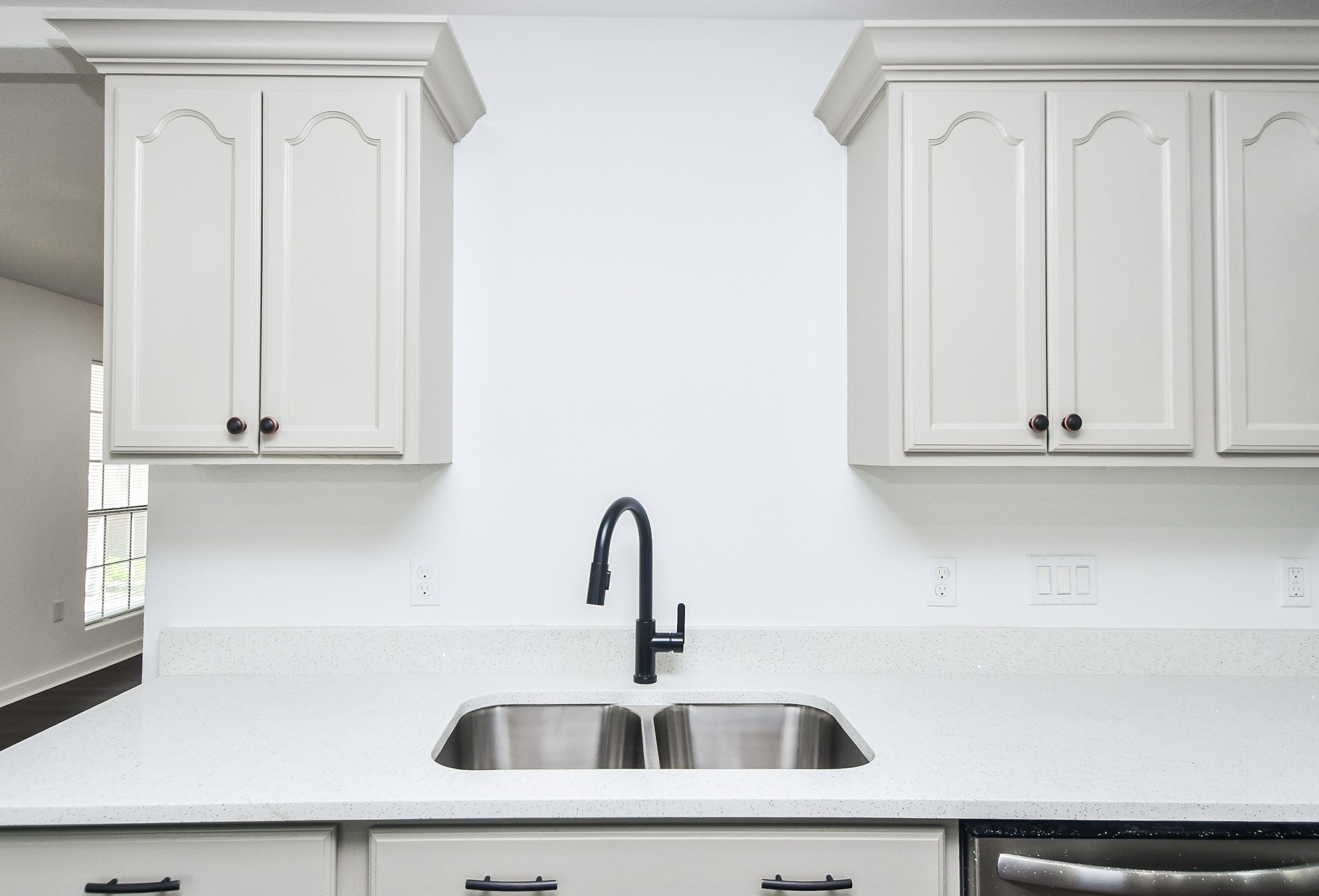 2636 Lone Oak Road Houston, TX 77093 - Photo 17 of 42 Great area to share the most amazing moments with your loved ones.