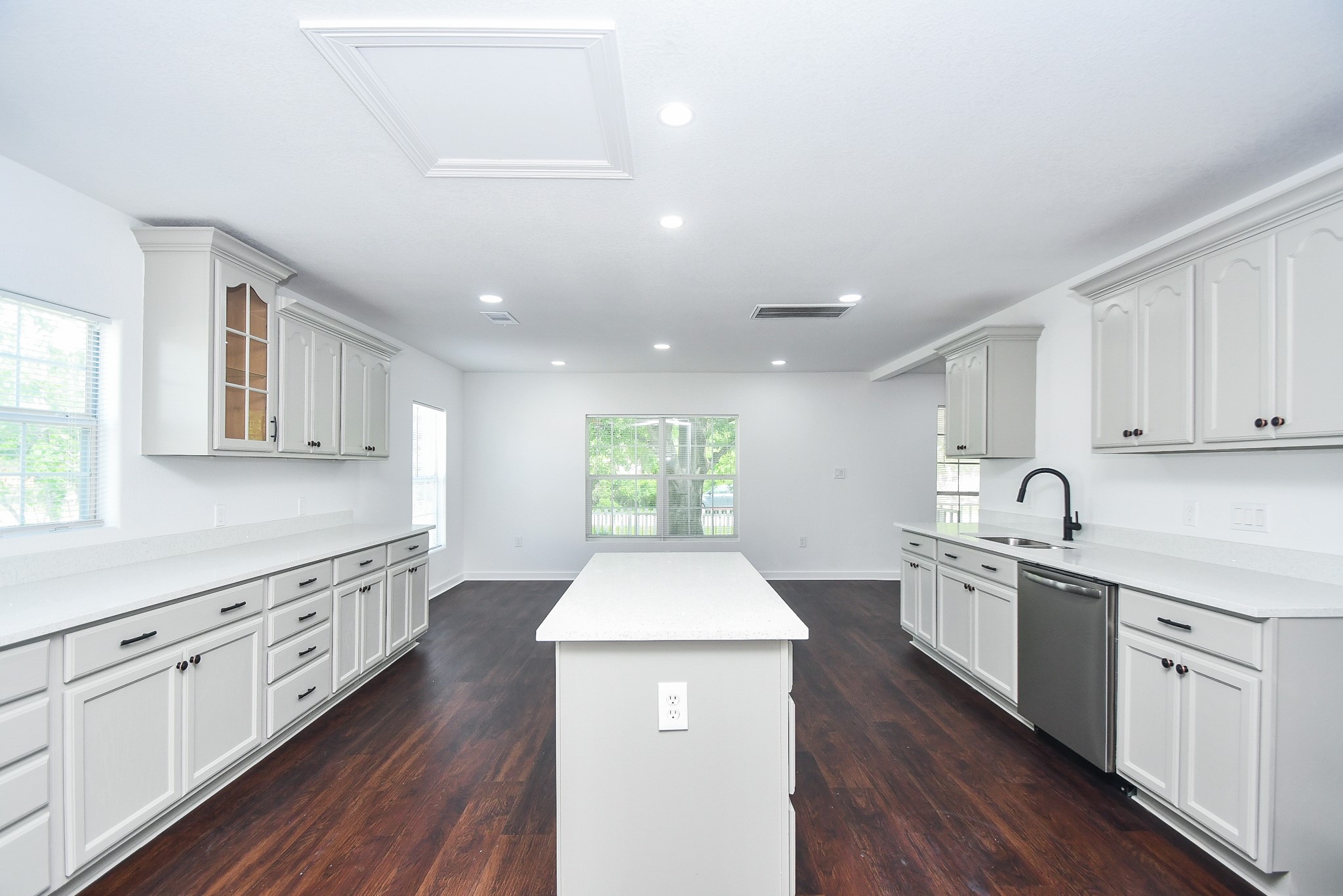 2636 Lone Oak Road Houston, TX 77093 - Photo 20 of 42