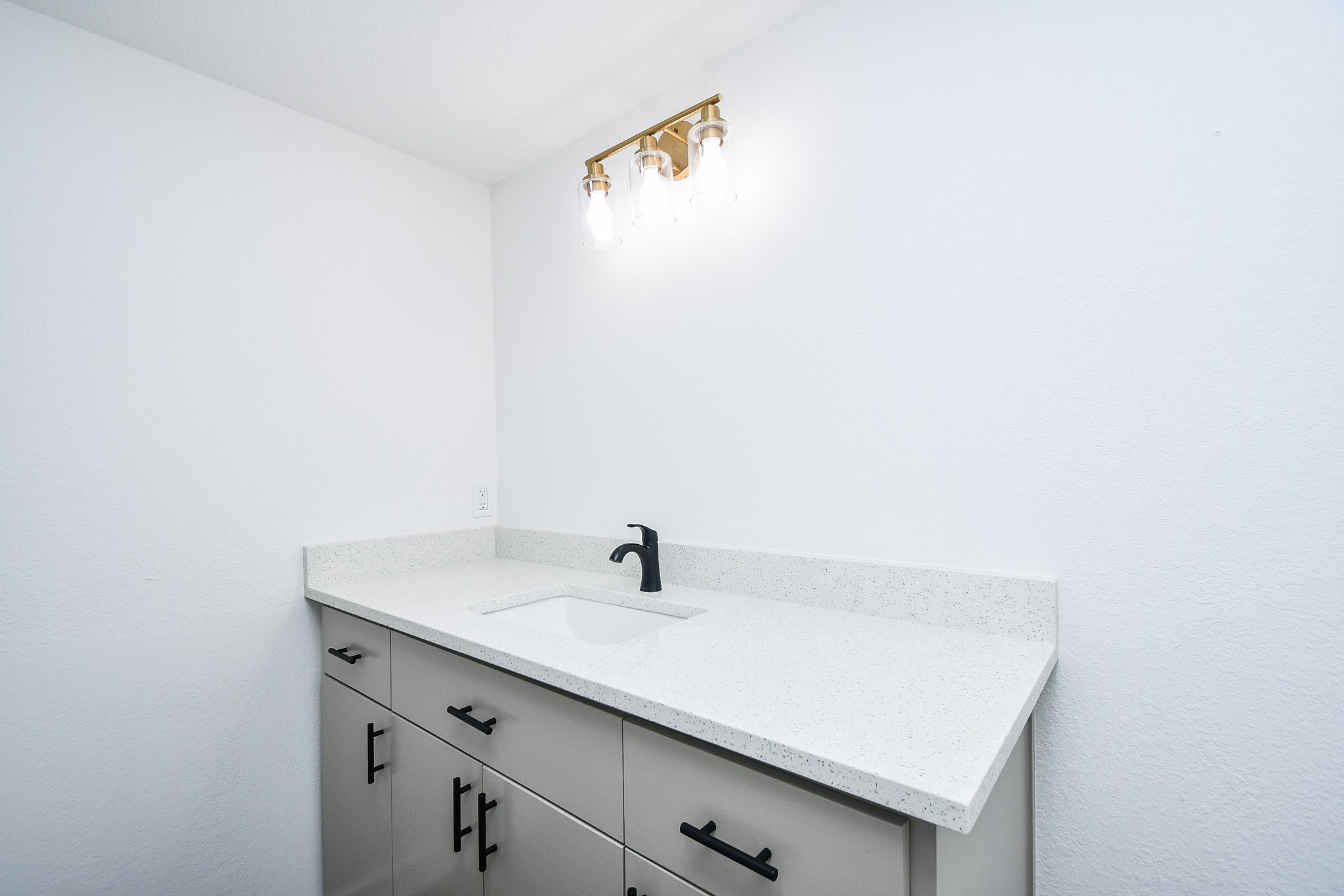 2636 Lone Oak Road Houston, TX 77093 - Photo 33 of 42