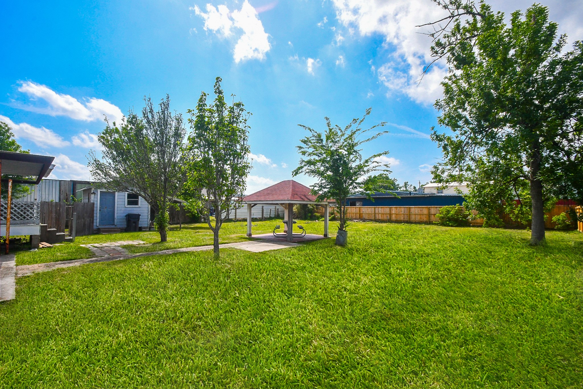 2636 Lone Oak Road Houston, TX 77093 - Photo 36 of 42