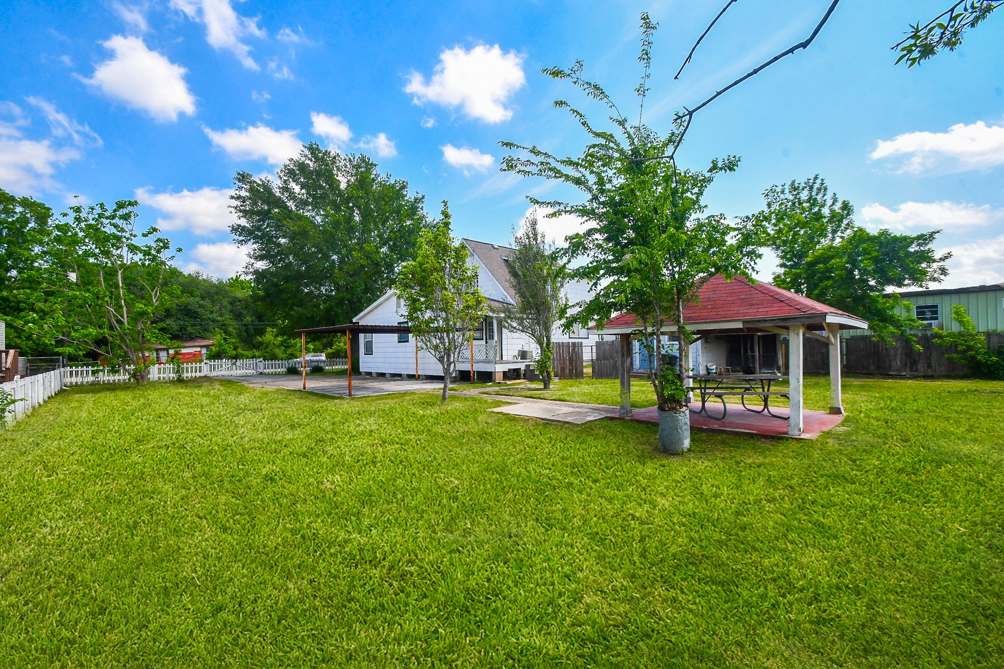 2636 Lone Oak Road Houston, TX 77093 - Photo 37 of 42