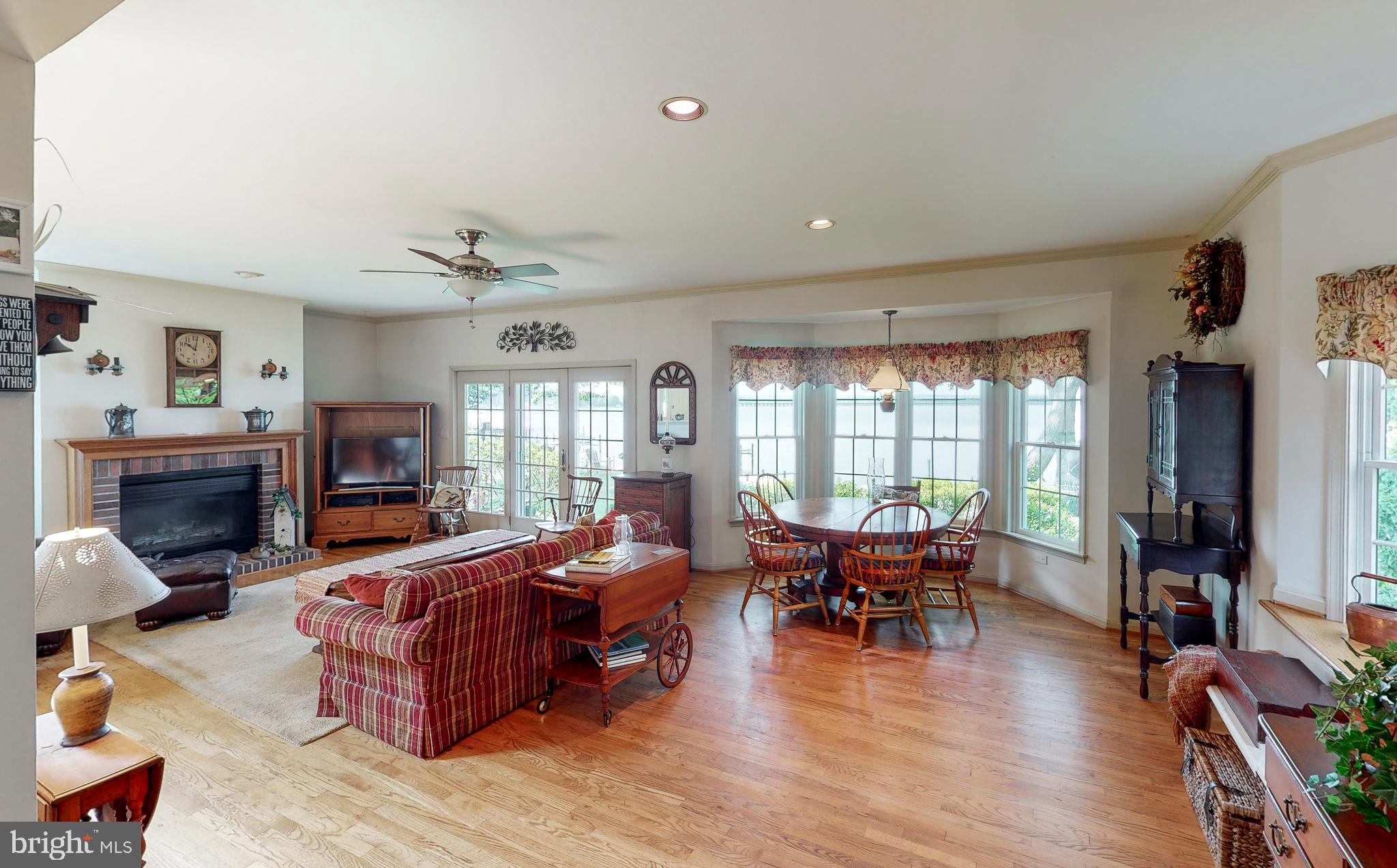 7224 Greenbank Road Baltimore, MD 21220 - Photo 15 of 54 Open concept with water view