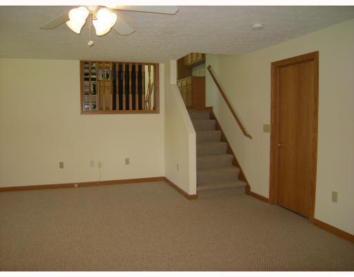 5158 Banes Road Springfield, OH 45502 - Photo 9 of 12