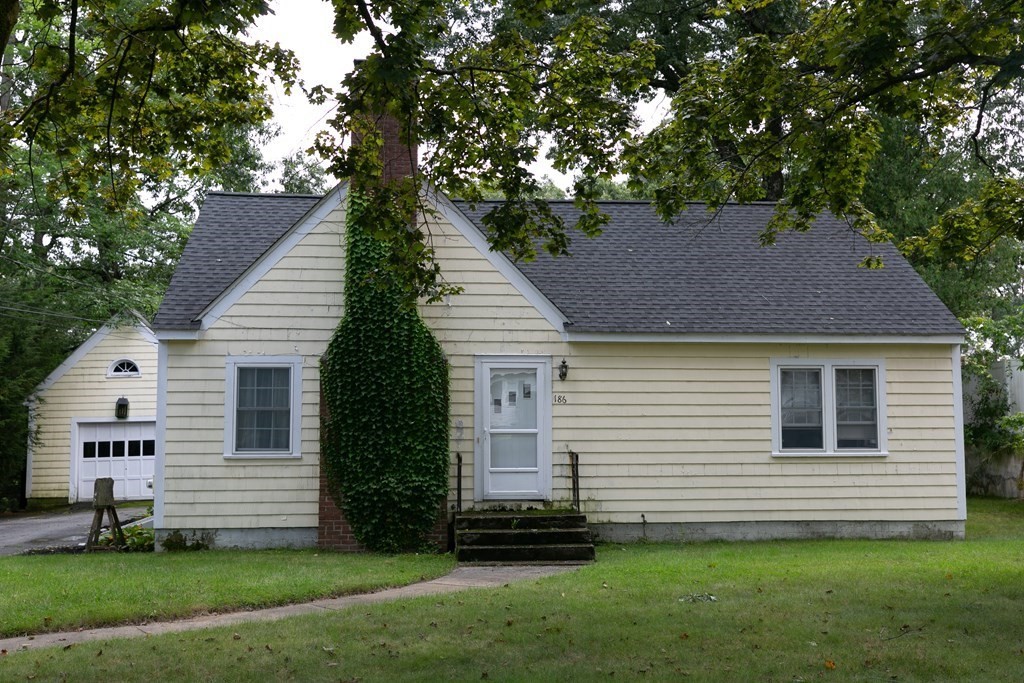 186 Sterling Road Lancaster, MA 01523 - Photo 3 of 40 a view of a house with a yard