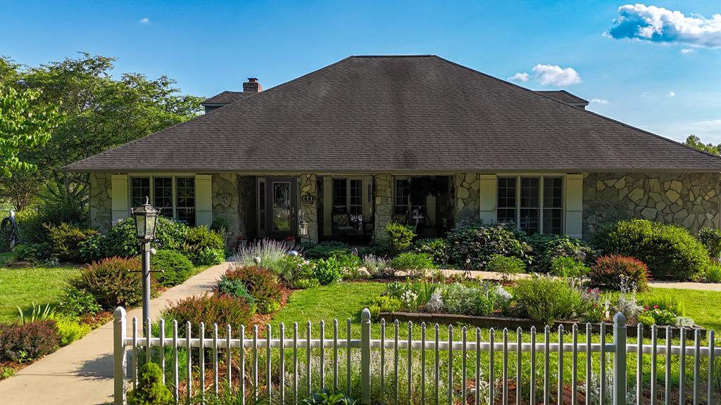 464 Black Jack Road Stuart, VA 24171 - Photo 3 of 66 Gallery Image 3