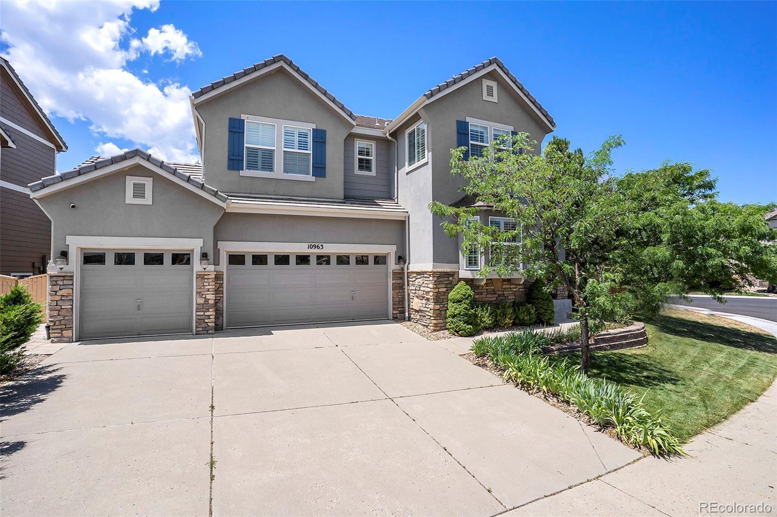 10963 Timber Ridge Lane Highlands Ranch, CO 80130 - Photo 3 of 38 Gallery Image 3