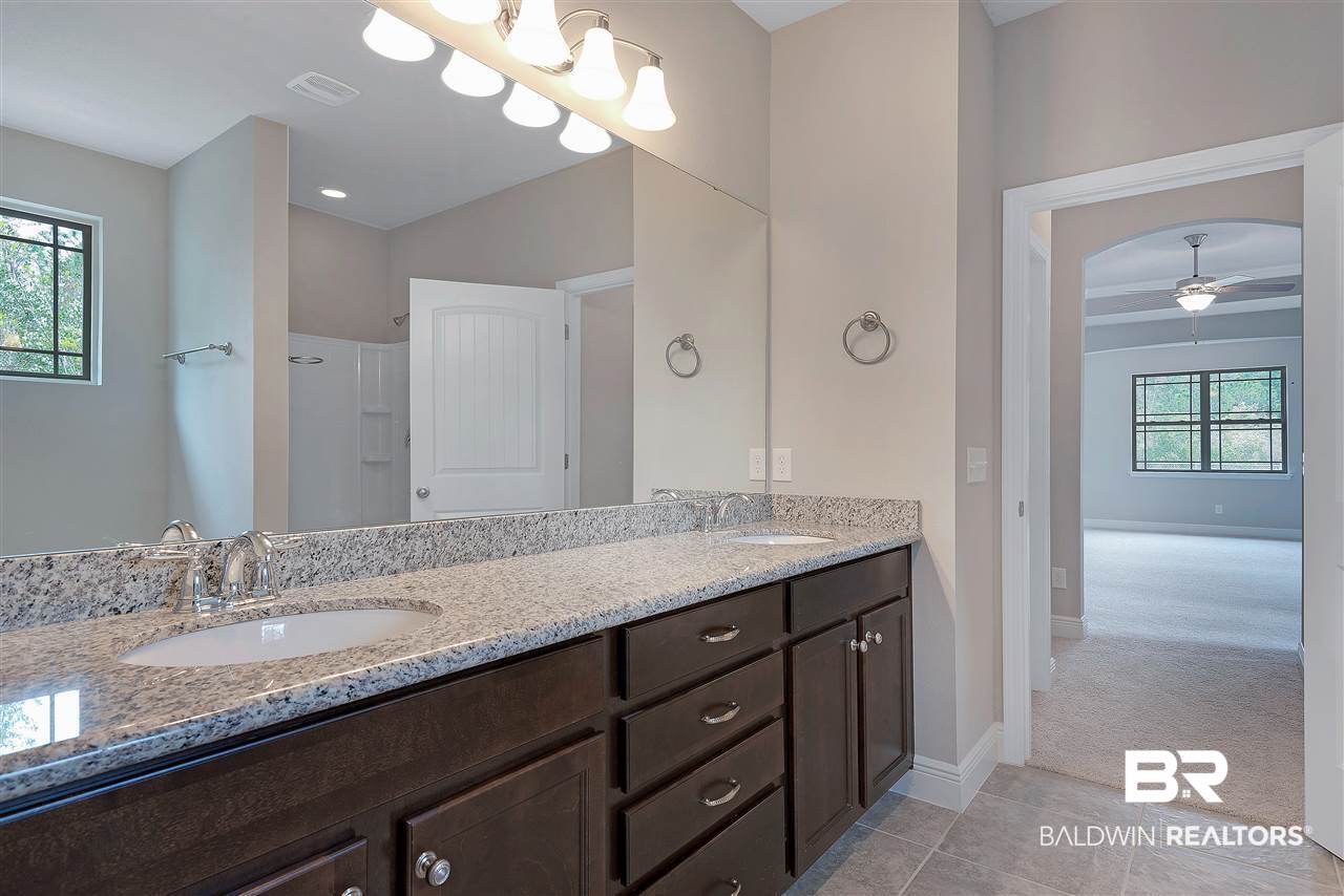 12540 Squirrel Drive Daphne, AL 36527 - Photo 7 of 9
