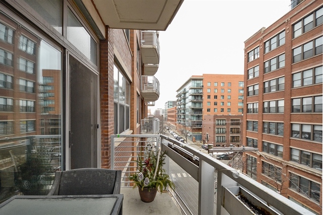 933 West Van Buren Street, Unit 404 Chicago, IL 60607 - Photo 18 of 25