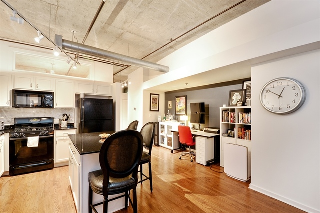 933 West Van Buren Street, Unit 404 Chicago, IL 60607 - Photo 4 of 25