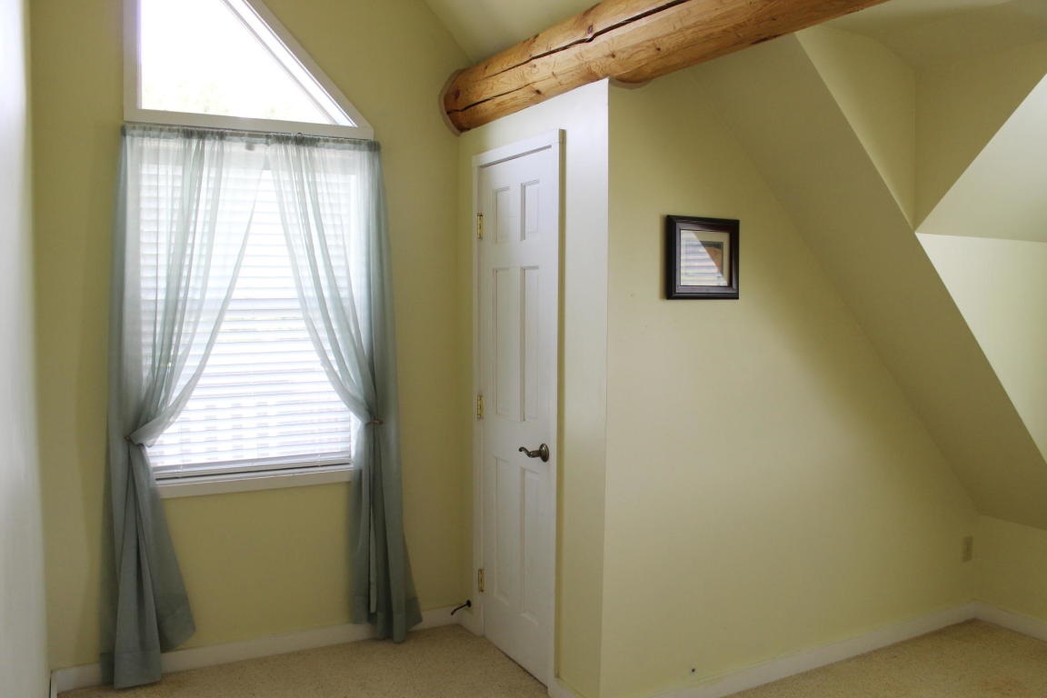 2677 Highline Road Chewelah, WA 99109 - Photo 4 of 20 Gallery Image 4