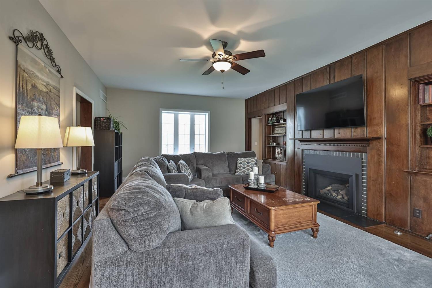 713 Reily Road Wyoming, OH 45215 - Photo 10 of 50