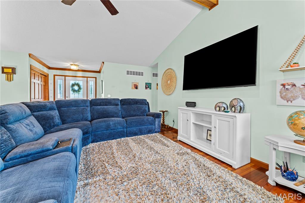 2675 Kettering Court St. Charles, MO 63303 - Photo 7 of 46