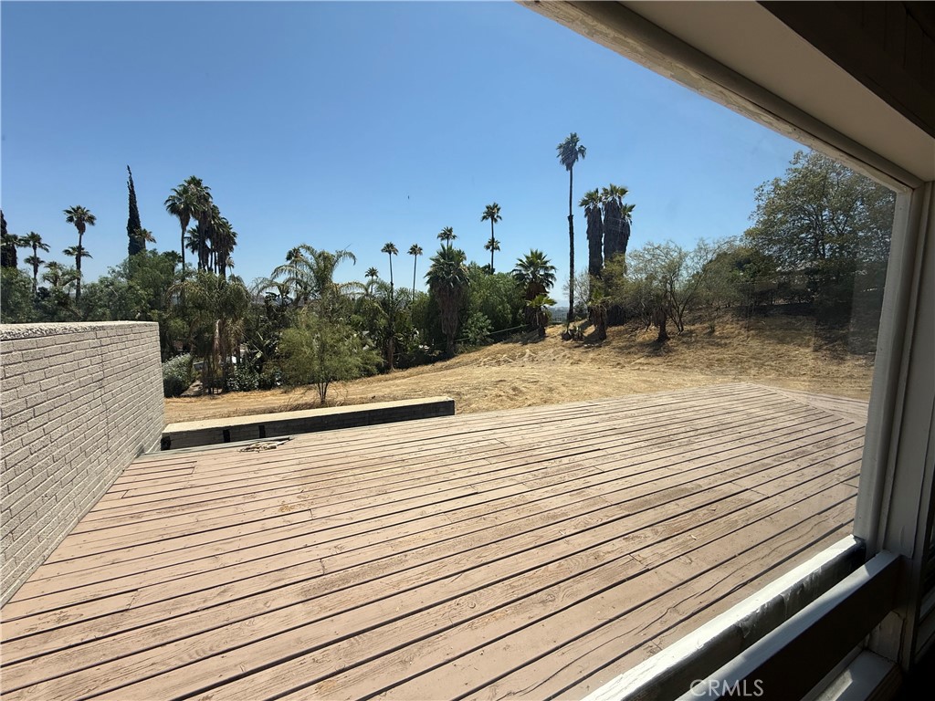 2390 Prenda Avenue Riverside, CA 92504 - Photo 30 of 41 a view of a terrace view