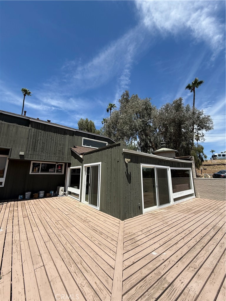 2390 Prenda Avenue Riverside, CA 92504 - Photo 10 of 41 a view of a house on roof deck