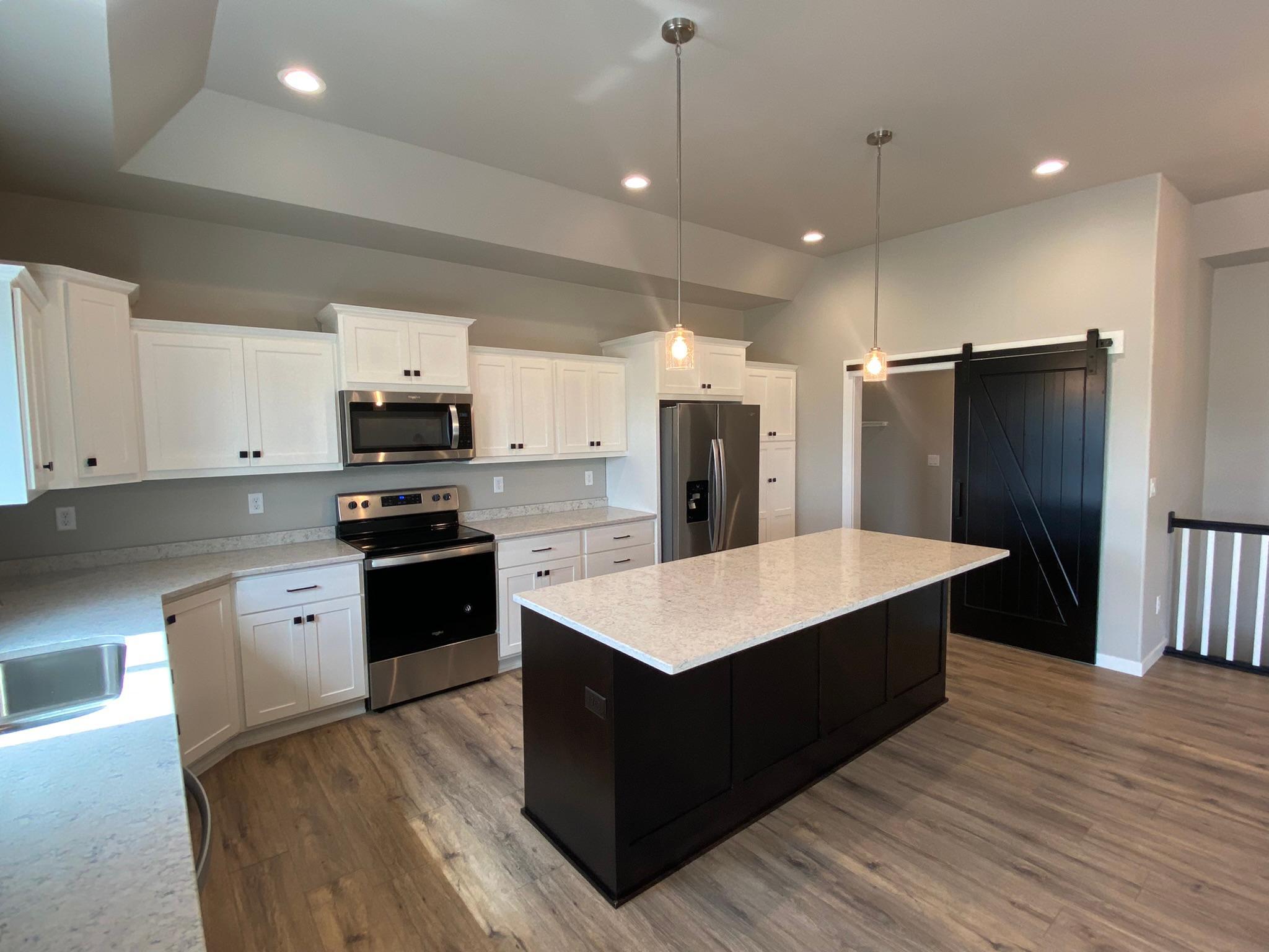 116 18th Street Southeast Barnesville, MN 56514 - Photo 4 of 26