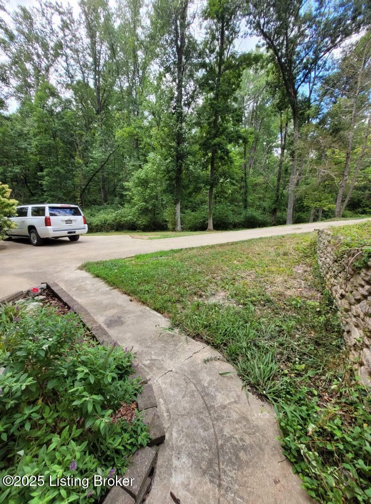 858 Martin Road Carrollton, KY 41008 - Photo 4 of 24 MARTIN WALK WAY
