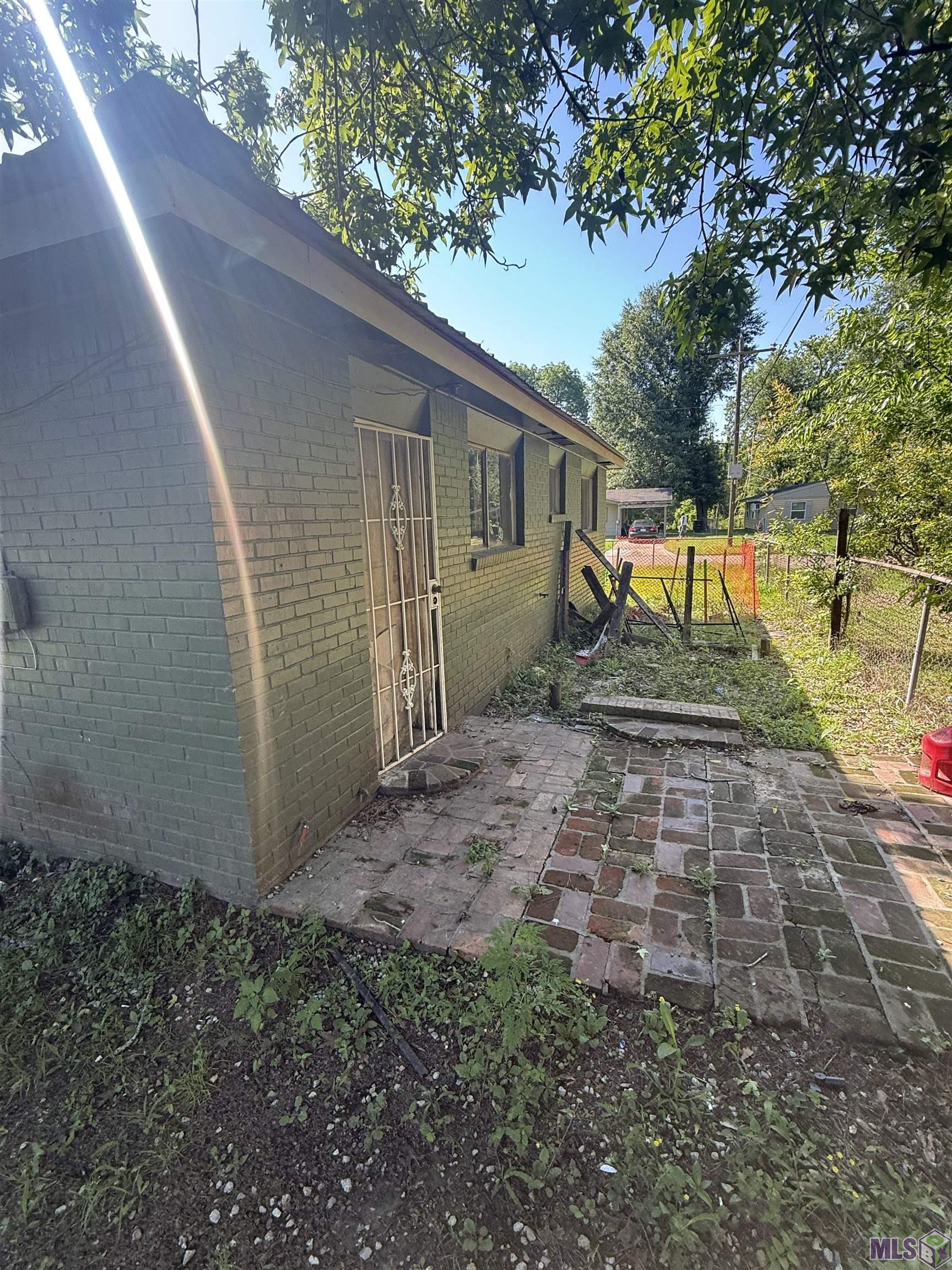 6127 Pontotoc Street Baton Rouge, LA 70812 - Photo 4 of 8