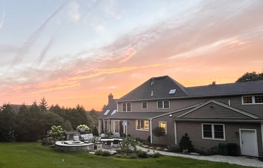 23 Pennock Road Ashland, MA 01721 - Photo 38 of 41 a front view of a house with garden