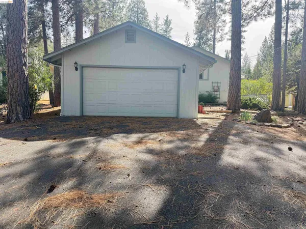 $260,000 | 19955 Pine Mountain Drive, Groveland, CA 95321