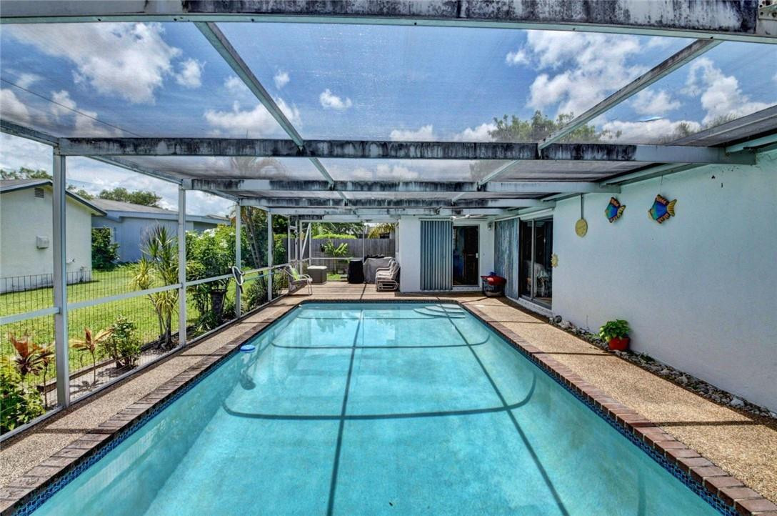 9252 Southwest 18th Road Boca Raton, FL 33428 - Photo 38 of 41 Photo 38