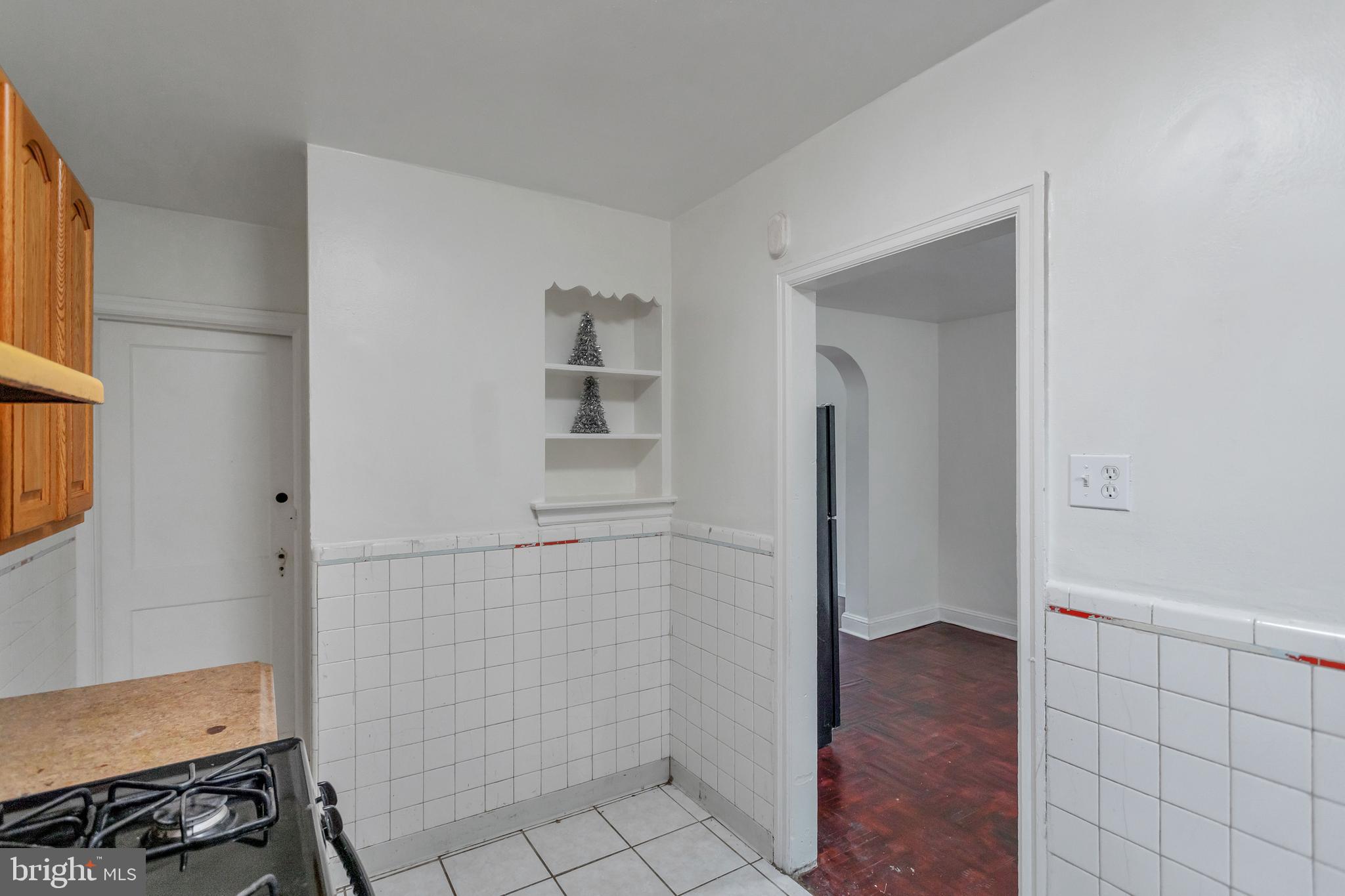 7249 Spruce Street Upper Darby, PA 19082 - Photo 11 of 30