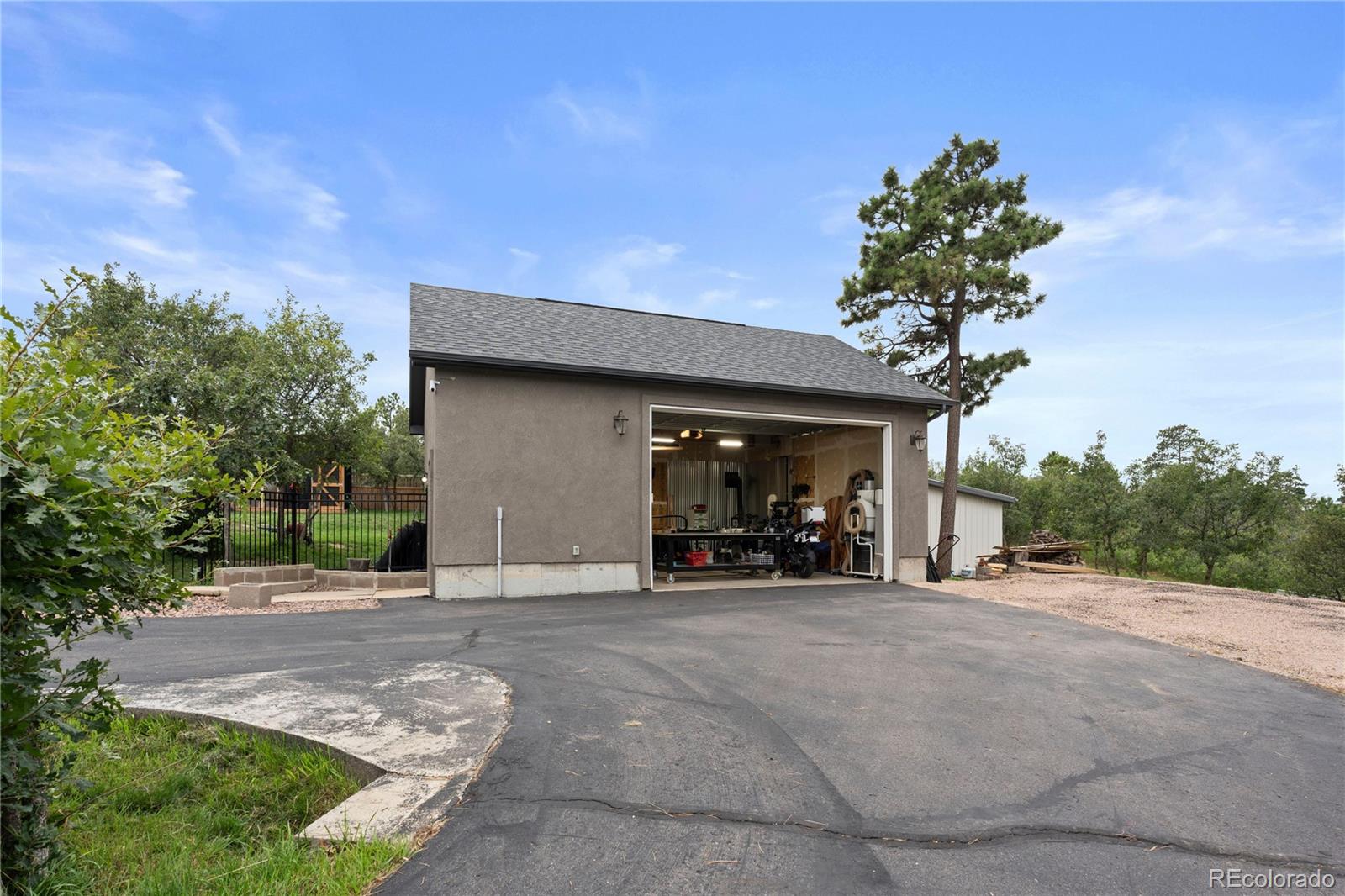 15721 South Furrow Road Larkspur, CO 80118 - Photo 3 of 32