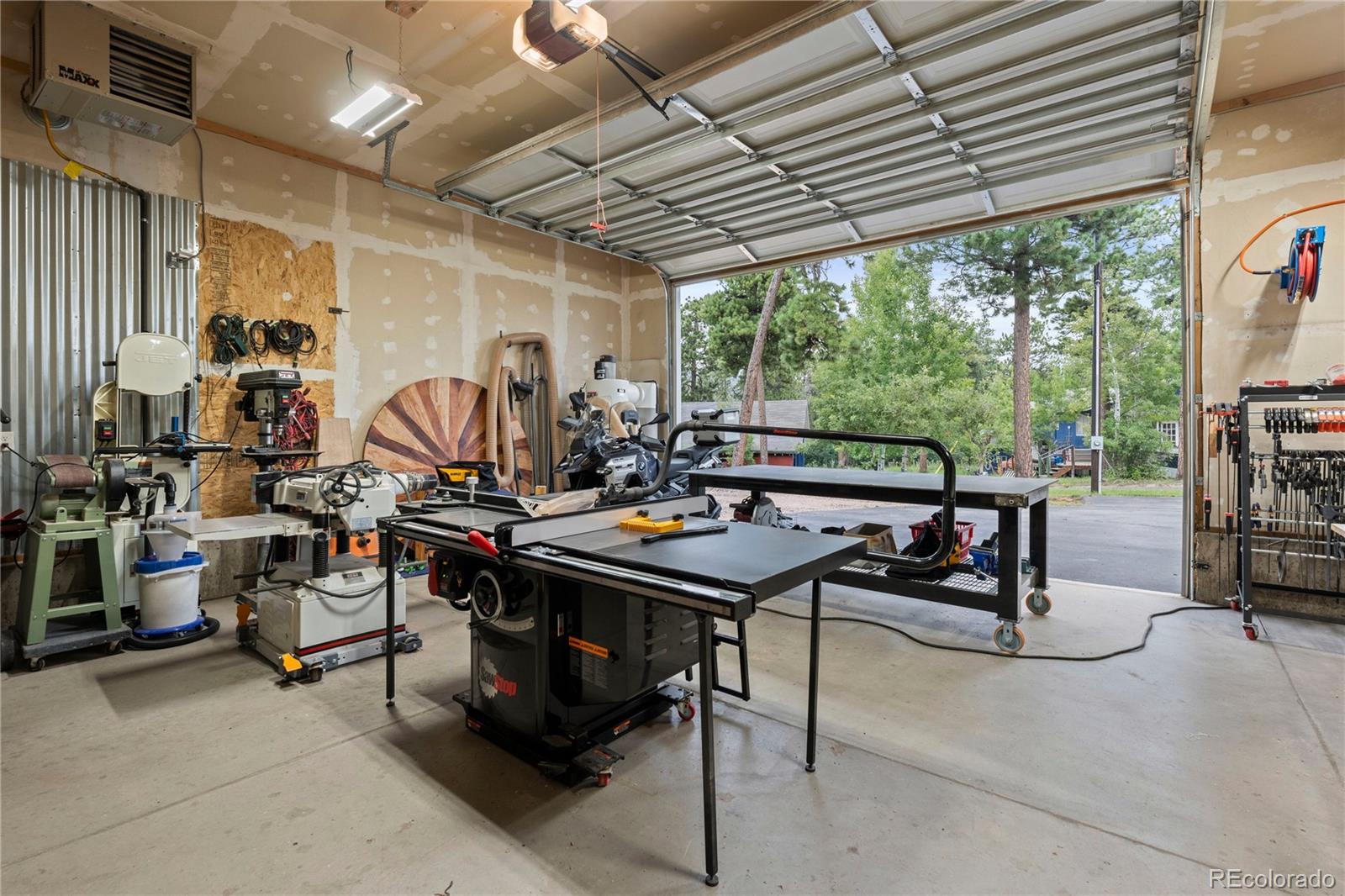 15721 South Furrow Road Larkspur, CO 80118 - Photo 5 of 32