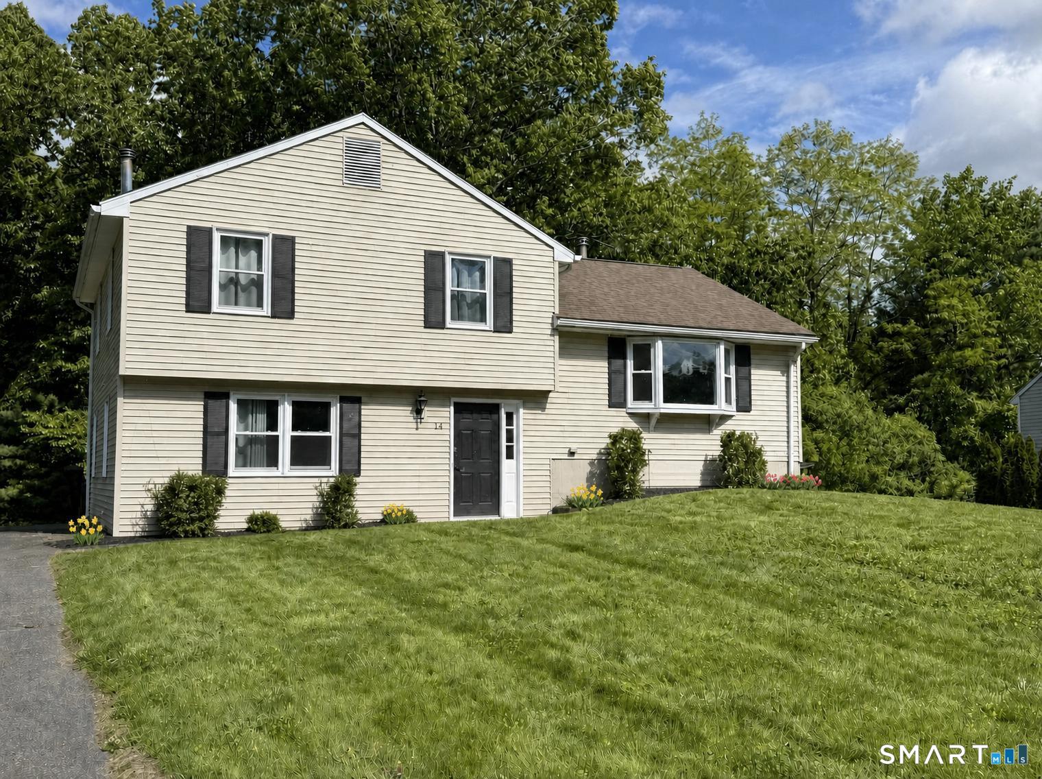 14 Springwood Road Farmington, CT 06032 - Photo 1 of 1 Gallery Image 1