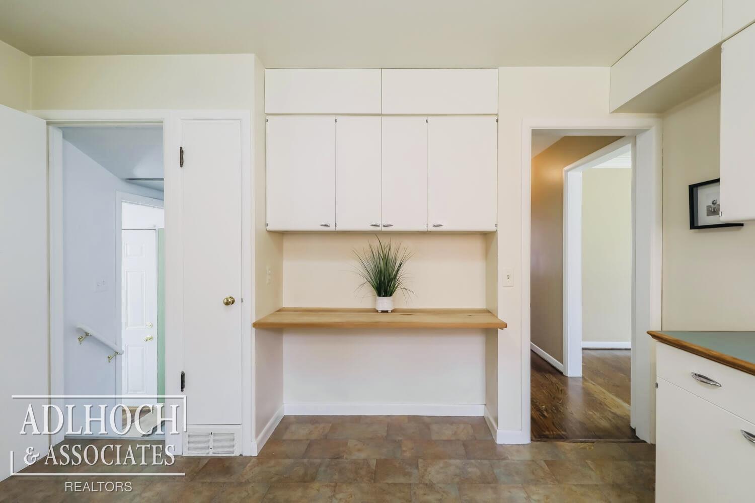764 Barrington Road Grosse Pointe Park, MI 48230 - Photo 6 of 19