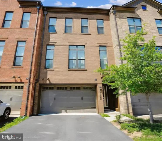 $4,500 | 4548 Plateau Drive, Fairfax, VA 22030