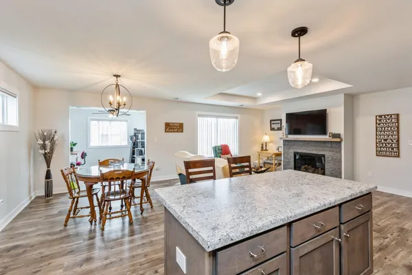 $279,900 | 413 Fawn Run, Kenyon, MN 55946