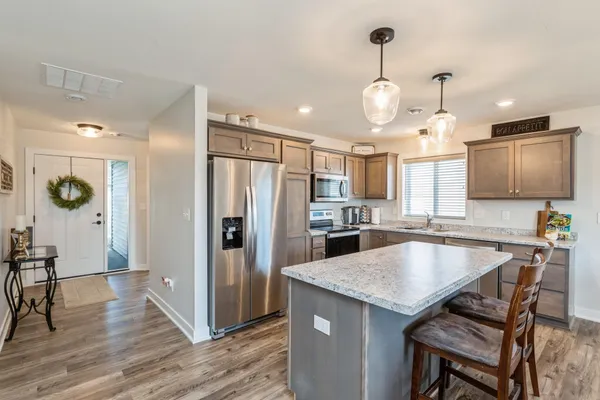 $279,900 | 413 Fawn Run, Kenyon, MN 55946