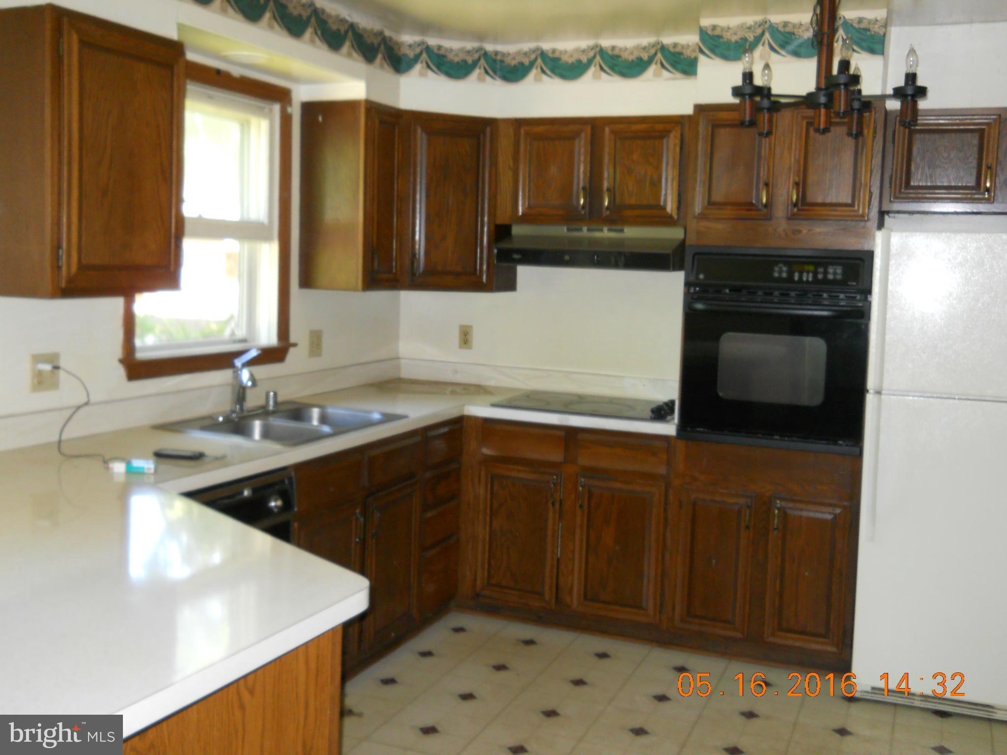 3834 Sixes Road Prince Frederick, MD 20678 - Photo 5 of 28 Kitchen