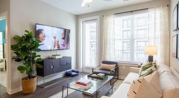 $2,933 | 800 Galleria Parkway Southeast, Unit 207, Atlanta, GA 30339