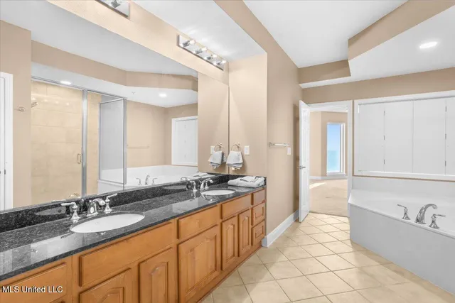 $565,000 | 2668 Beach Boulevard, Unit 1406, Biloxi, MS 39531