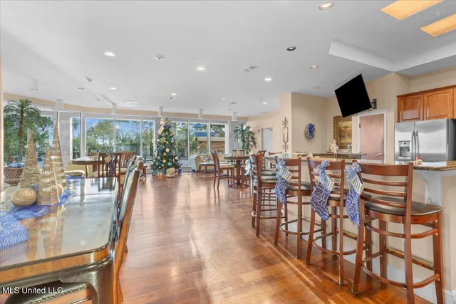 $565,000 | 2668 Beach Boulevard, Unit 1406, Biloxi, MS 39531