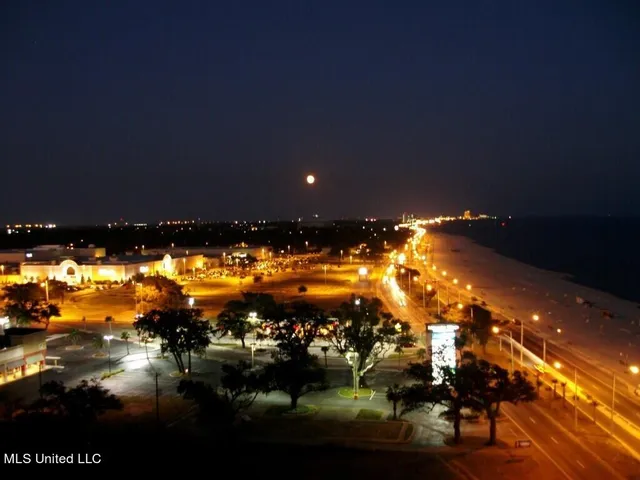 $565,000 | 2668 Beach Boulevard, Unit 1406, Biloxi, MS 39531