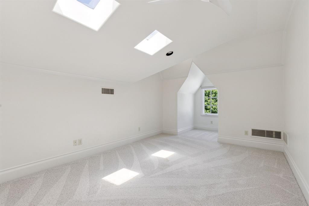 3817 Colgate Avenue University Park, TX 75225 - Photo 35 of 40