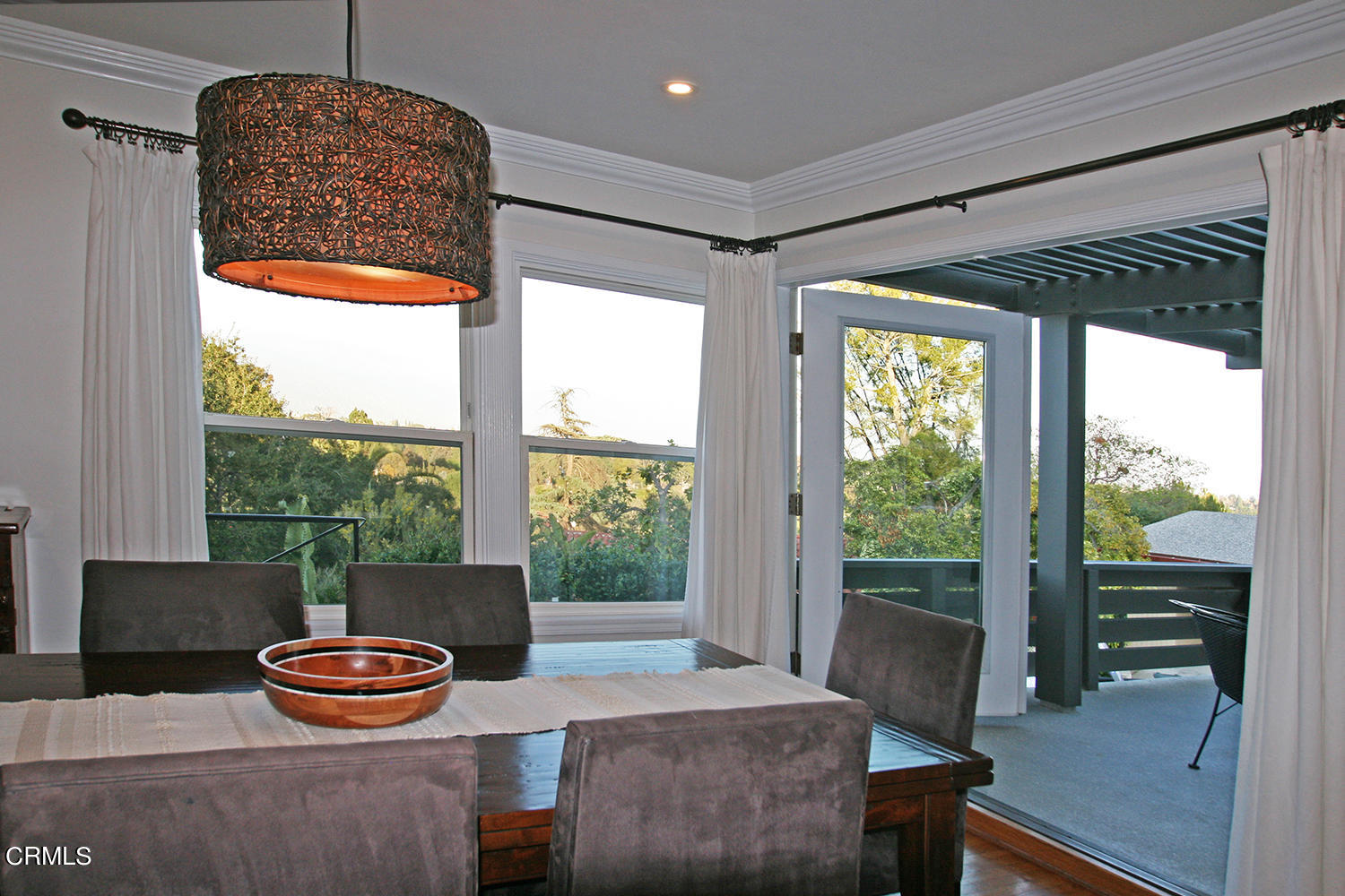 1600 Pleasant Way Pasadena, CA 91105 - Photo 15 of 51 a dining room with a table and chairs
