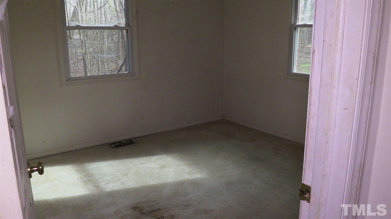 1110 Goodwin Road Durham, NC 27712 - Photo 11 of 13 Gallery Image 11