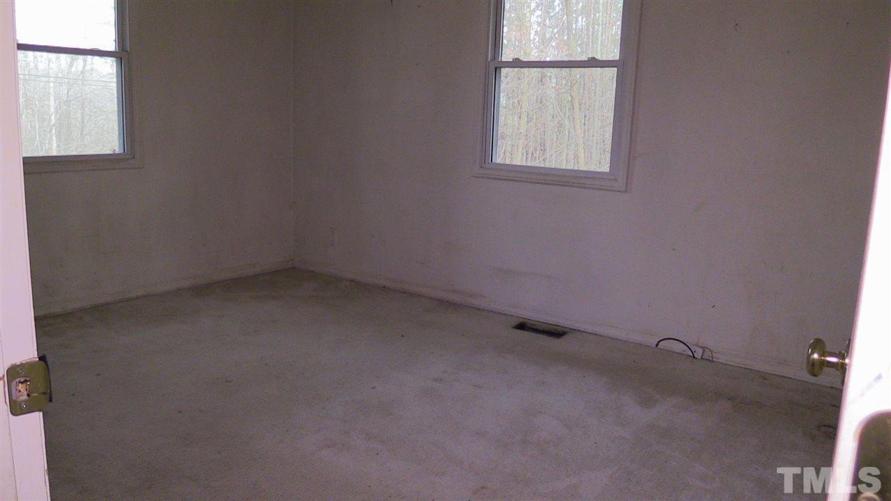 1110 Goodwin Road Durham, NC 27712 - Photo 10 of 13 Gallery Image 10
