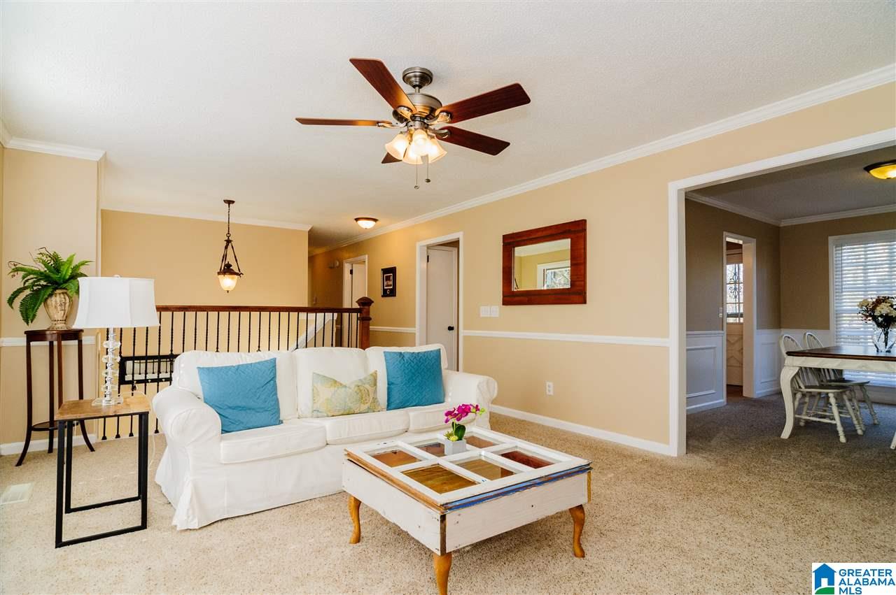 134 Top O Tree Lane Birmingham, AL 35244 - Photo 5 of 32