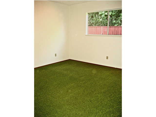 524 El Rio Street Watsonville, CA 95076 - Photo 6 of 10 Gallery Image 6
