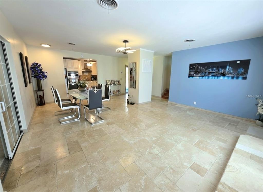 6736 Ralston Beach Circle Tampa, FL 33614 - Photo 15 of 37