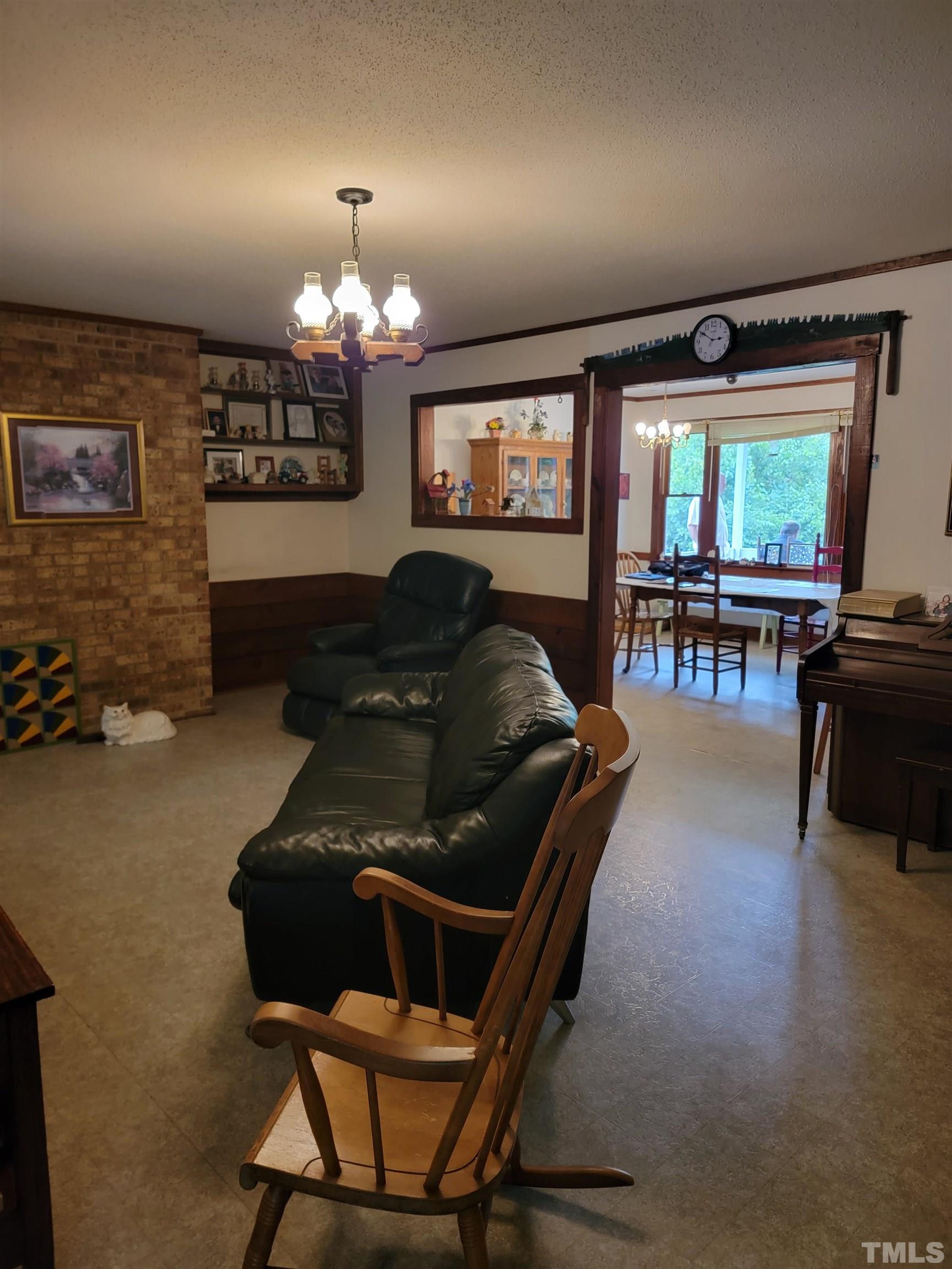 6061 Old Fairground Road Benson, NC 27504 - Photo 12 of 22 Gallery Image 12