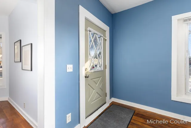 $235,000 | 820 5th Street Northwest, Grand Rapids, MI 49504