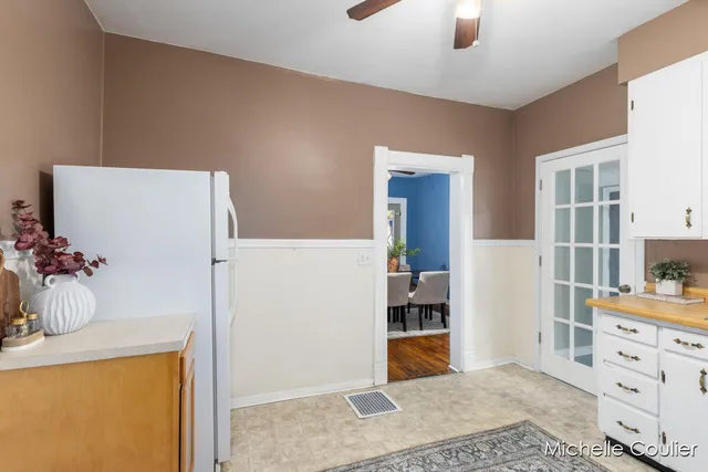 $235,000 | 820 5th Street Northwest, Grand Rapids, MI 49504