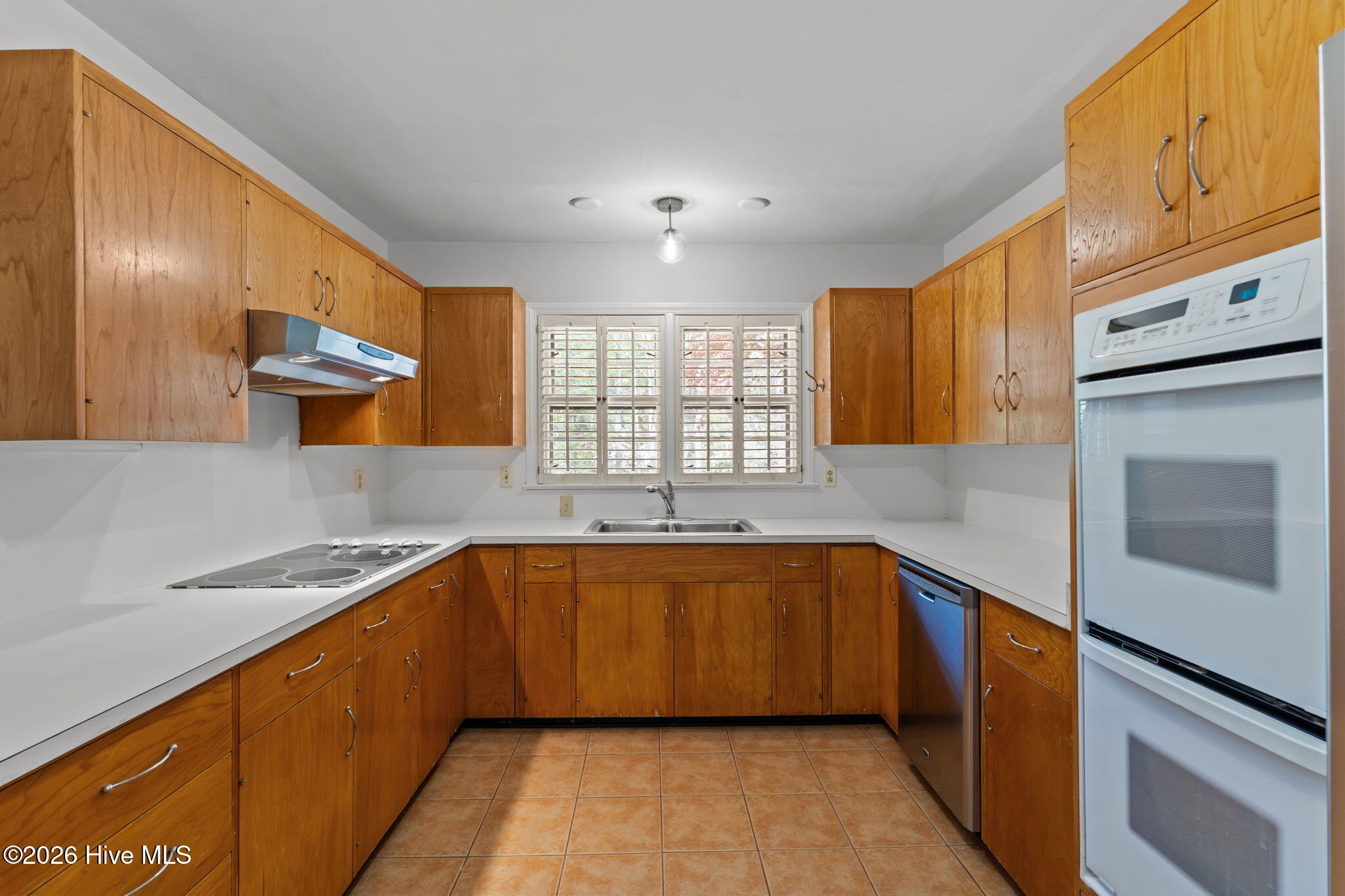 225 Arbutus Road Southern Pines, NC 28387 - Photo 14 of 55 39-web-or-mls-DSC06446