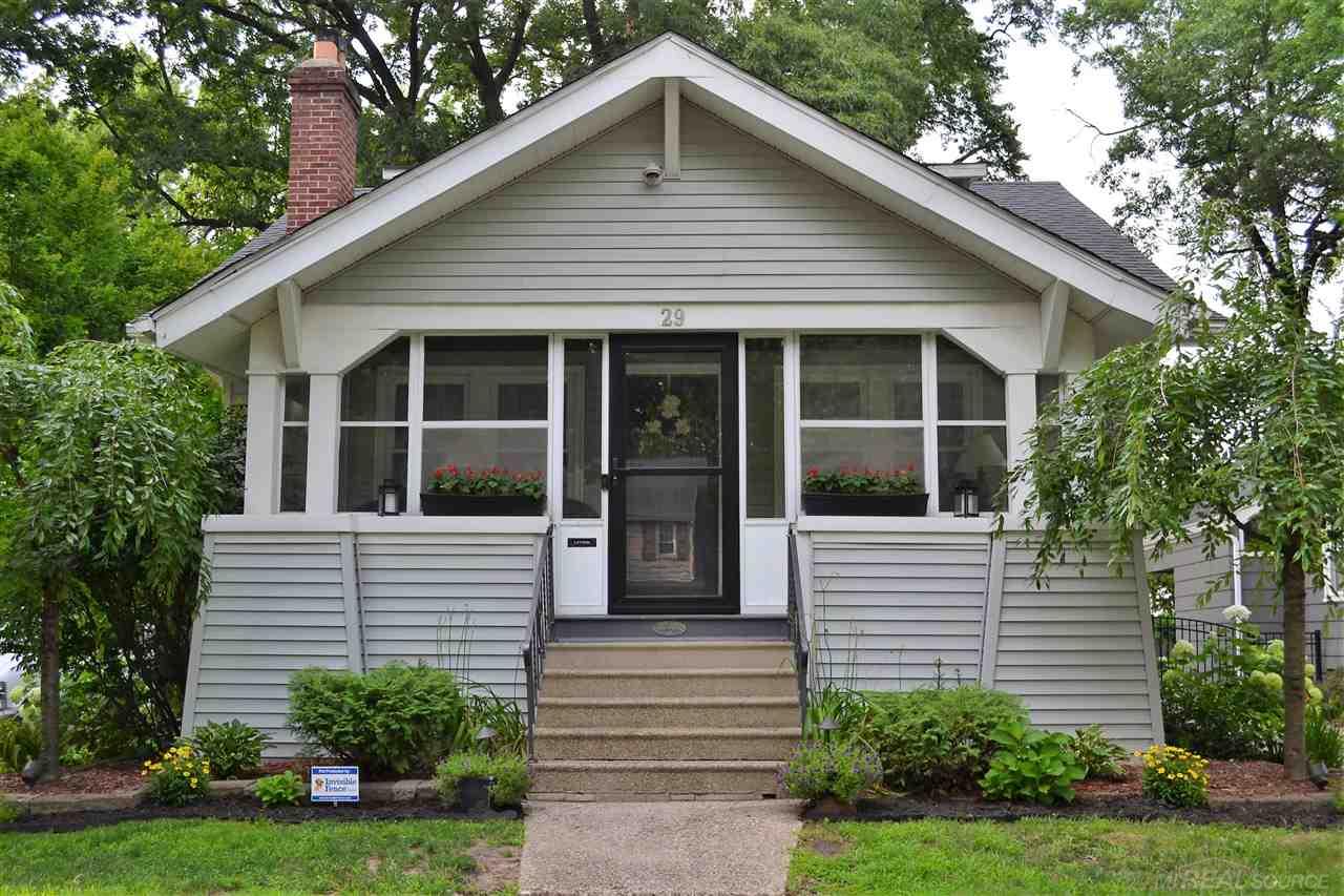29 Devonshire Road Pleasant Ridge, MI 48069 - Photo 1 of 32 50017538.JPG